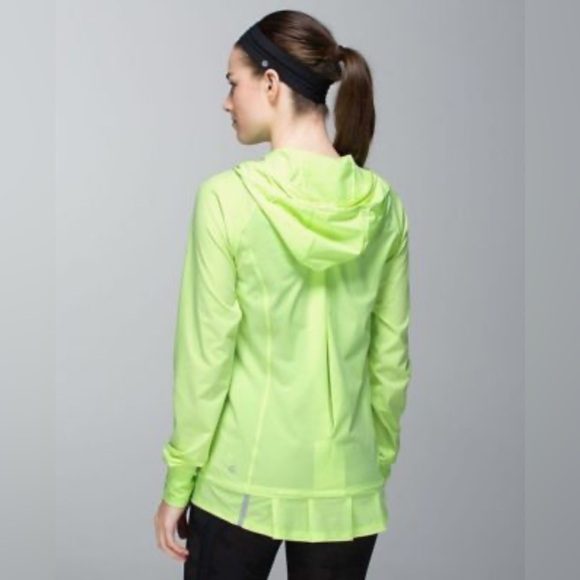 Lululemon Athletica Neon Yellow/Green Lightweight Training Jacket - Picture 3 of 7
